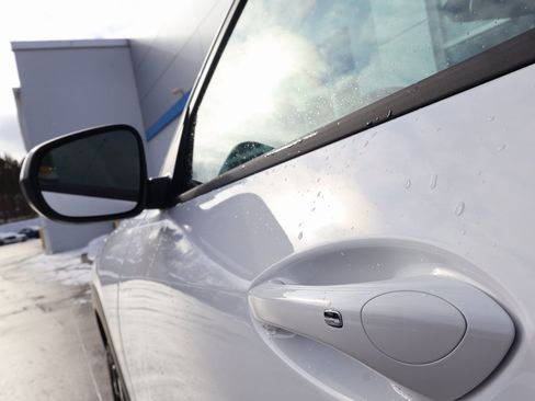 New 2026 Chevrolet Trax LT image 10