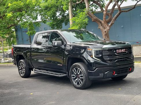 Certified 2022 GMC Sierra 1500 AT4 w/ AT4 Premium Package AWD/4WD image 7