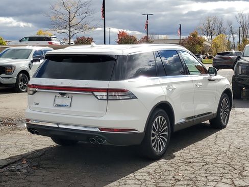 Certified 2023 Lincoln Aviator AWD w/ Premium Package image 6