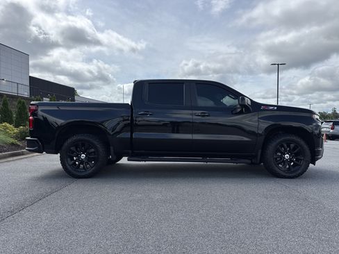 Used 2021 Chevrolet Silverado 1500 RST AWD/4WD image 11