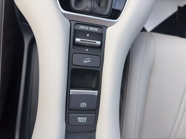 New 2027 Honda HR-V EX-L image 18
