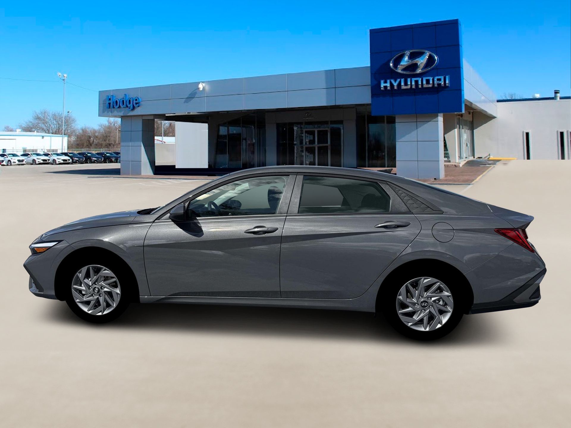 New 2026 Hyundai Elantra Hybrid FWD image 3
