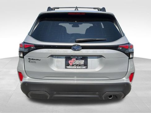 Used 2025 Subaru Forester Limited AWD/4WD image 6