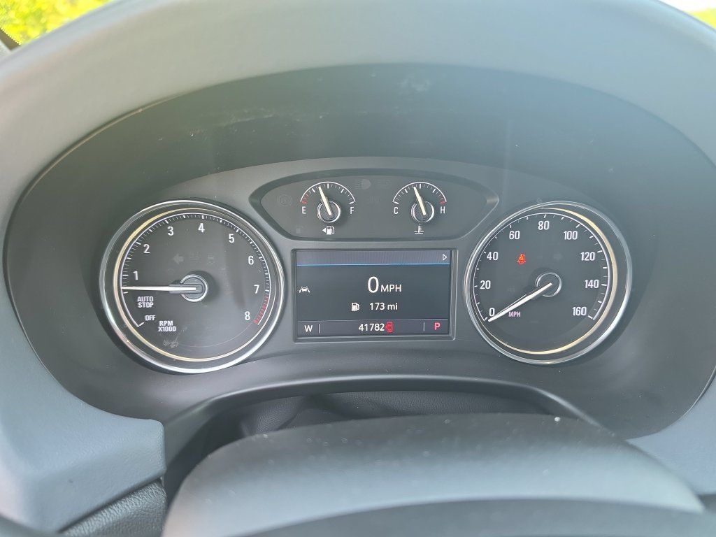 Certified 2023 Buick Enclave Essence FWD image 25