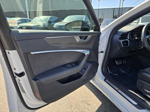 Used 2022 Audi S6 Premium Plus w/ Black Optic Package AWD/4WD image 19