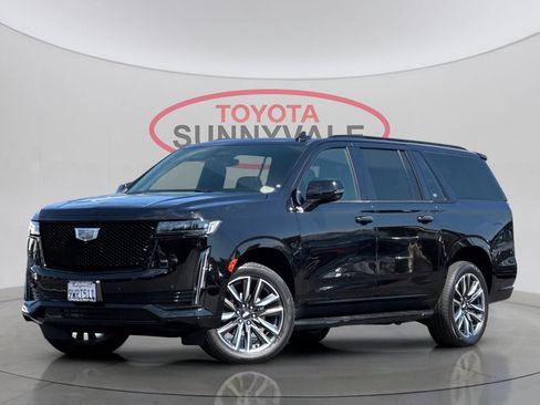Used 2021 Cadillac Escalade ESV Sport AWD/4WD image 1