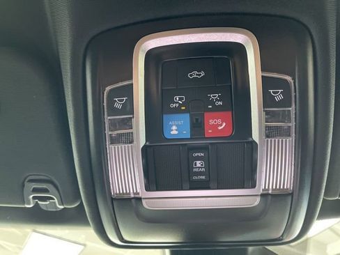 New 2026 RAM 1500 Laramie AWD/4WD image 49
