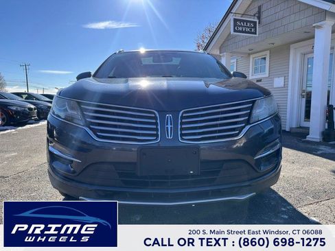Used 2015 Lincoln MKC AWD w/ Equipment Group 102A Reserve image 2