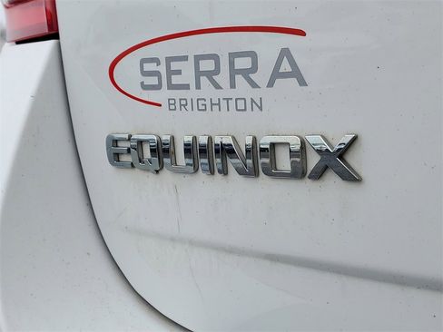 Used 2017 Chevrolet Equinox LT w/ Convenience Package image 6