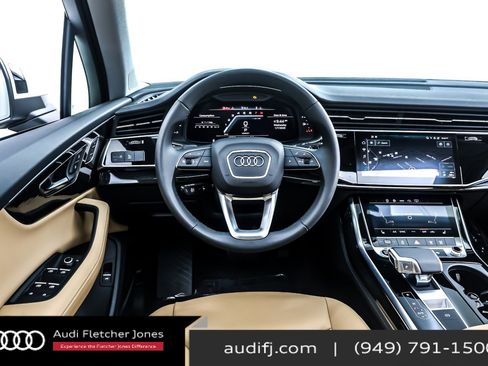 Used 2023 Audi Q7 2.0T Premium Plus w/ Premium Plus Package image 4