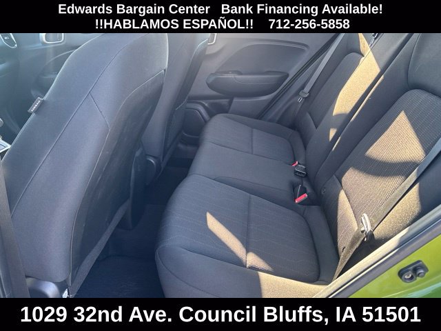 Used 2023 Hyundai Venue SE FWD image 10