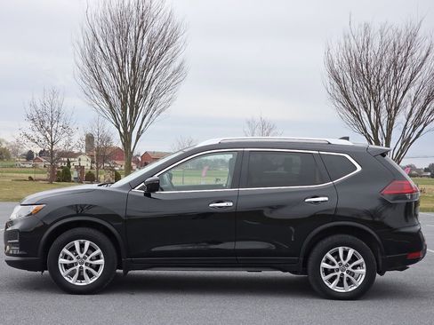Used 2020 Nissan Rogue SV image 5