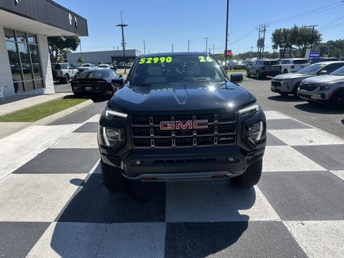 Used 2026 GMC Canyon AT4X AWD/4WD image 2