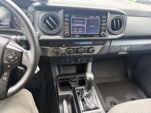Used 2023 Toyota Tacoma SR AWD/4WD image 18
