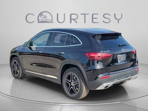 Used 2026 Mercedes-Benz GLA 250 image 3