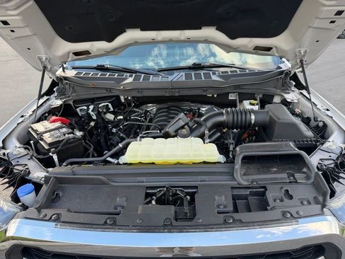 Used 2025 Ford F150 Lariat w/ FX4 Off-Road Package image 13