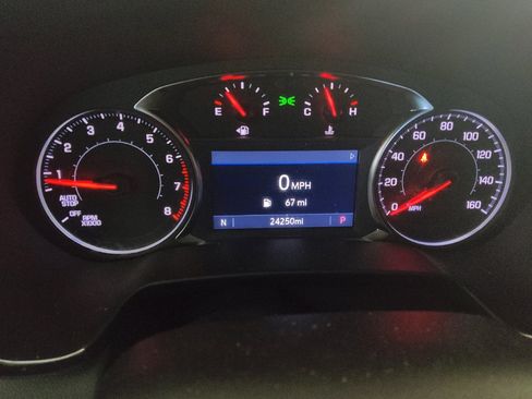 Used 2024 Chevrolet Blazer LT FWD image 23