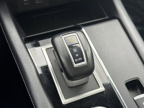 Used 2024 Mitsubishi Outlander SE Black Edition image 22