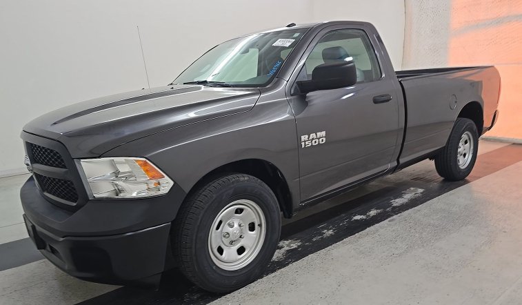 Used 2018 RAM 1500 Express RWD image 1