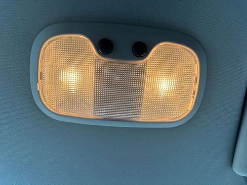 Used 2016 Dodge Journey SXT w/ Comfort/Convenience Group image 25