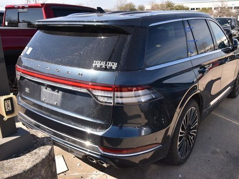 Used 2024 Lincoln Aviator Black Label w/ Dynamic Handling Package image 7