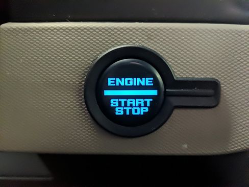 Used 2023 Ford Bronco Big Bend w/ Sasquatch Package image 22