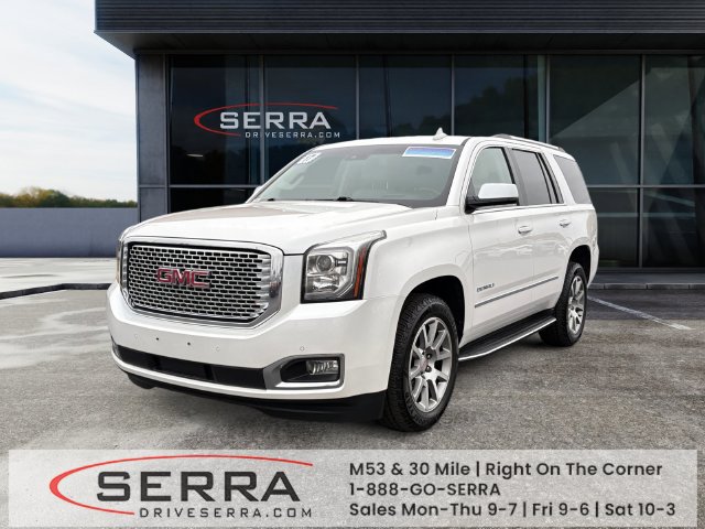 Used 2017 GMC Yukon Denali AWD/4WD image 1