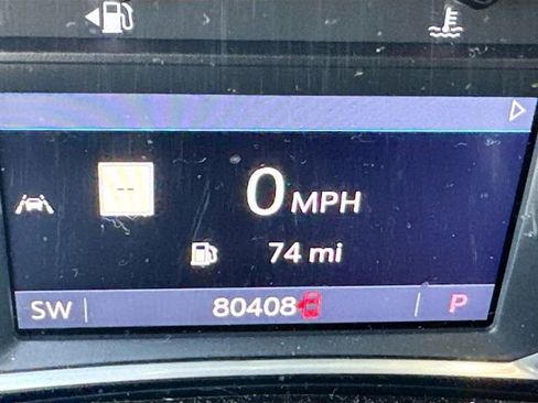 Used 2020 Chevrolet Equinox LT image 6