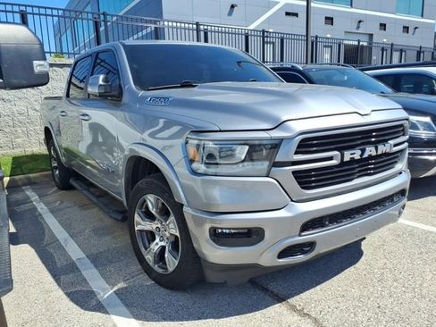 Used 2020 RAM 1500 Laramie w/ Sport Appearance Package AWD/4WD image 4