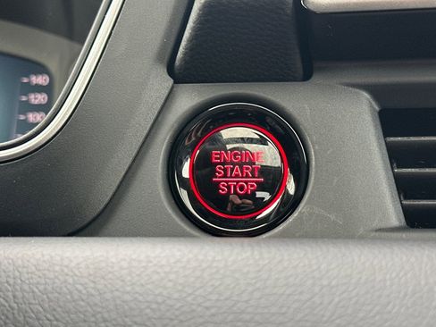 New 2026 Honda Pilot Touring image 25