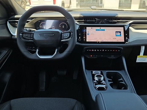 New 2026 Jeep Cherokee Laredo AWD/4WD image 19