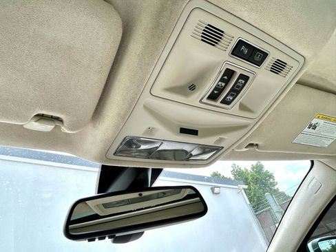 Used 2012 Jaguar XJ L Supercharged image 25