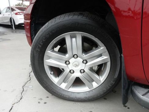 Used 2010 Toyota Tundra Limited image 13