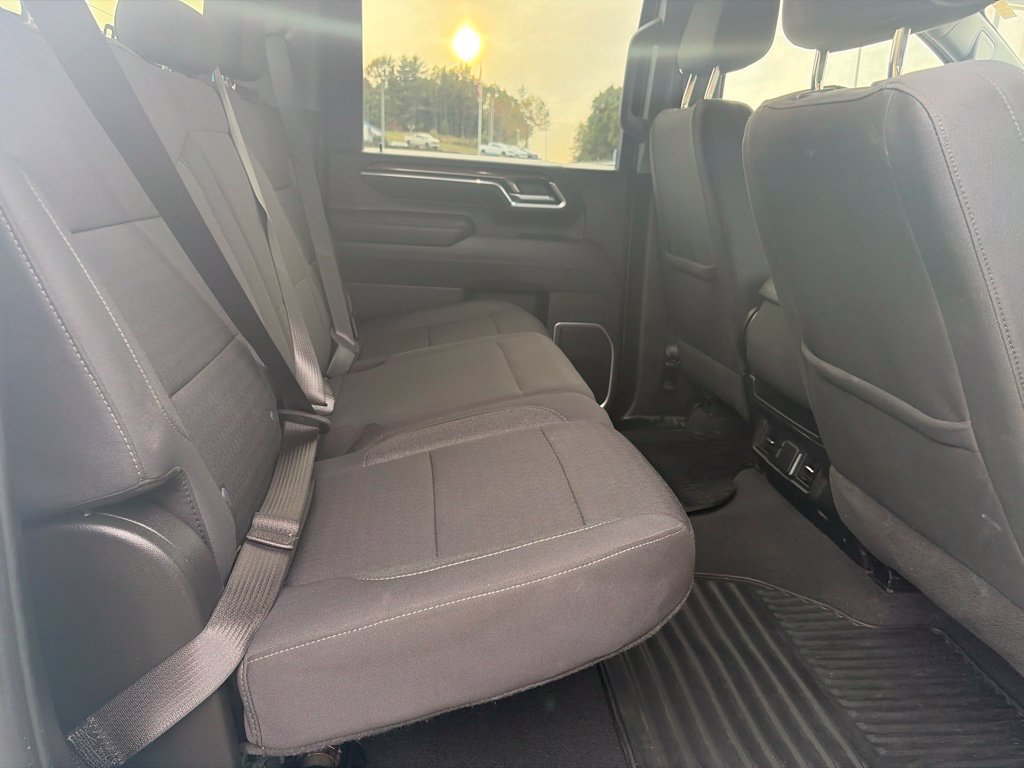 Used 2025 Chevrolet Silverado 2500 LT w/ Convenience Package AWD/4WD image 35