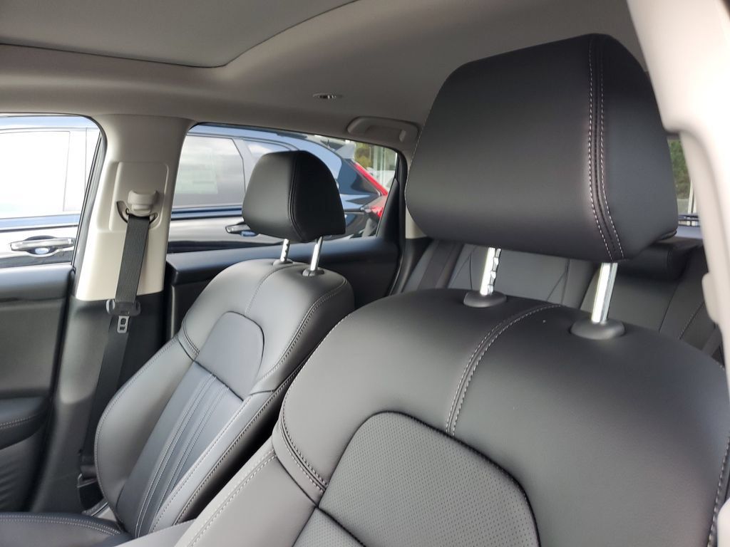 New 2027 Honda HR-V EX-L image 14