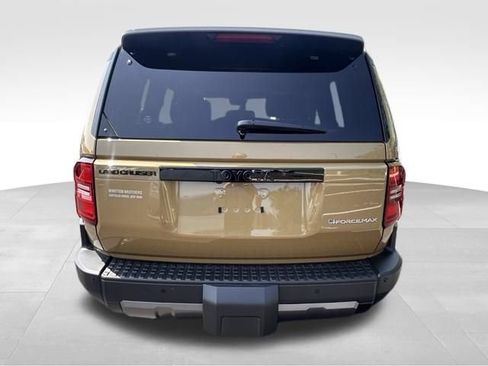 Used 2026 Toyota Land Cruiser w/ Premium Package AWD/4WD image 6