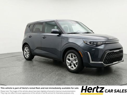 Used 2025 Kia Soul LX w/ LX Technology Package image 1
