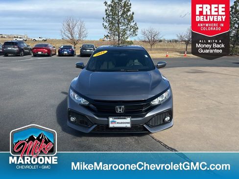 Used 2018 Honda Civic EX image 1