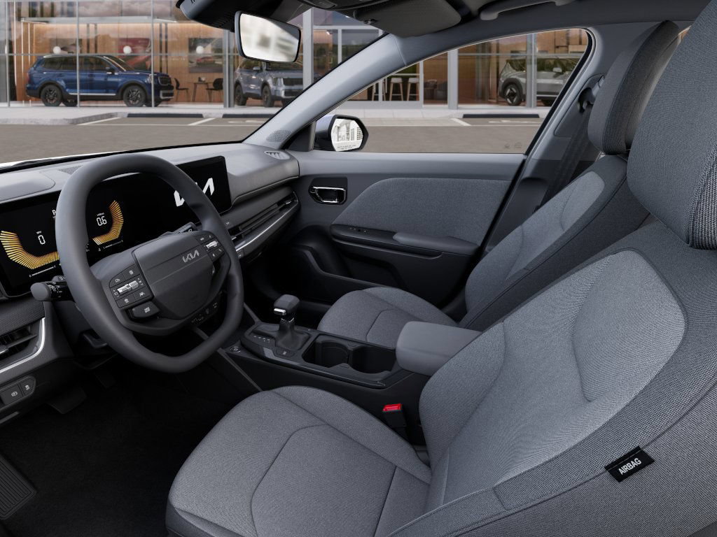 New 2025 Kia K4 FWD image 17