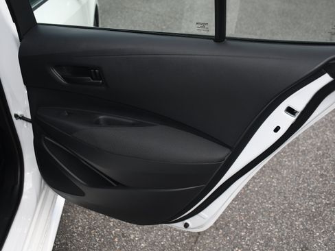 Certified 2024 Toyota Corolla LE image 18