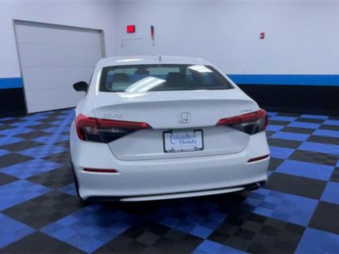 Certified 2022 Honda Civic Sport image 7