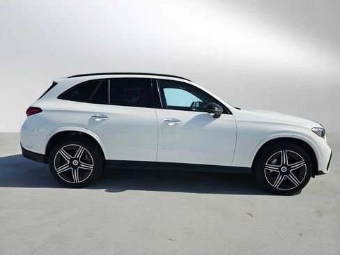 New 2026 Mercedes-Benz GLC 300 4MATIC image 2