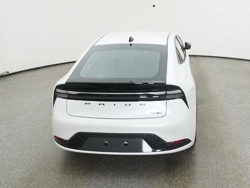 New 2026 Toyota Prius Plug-In Hybrid FWD image 49