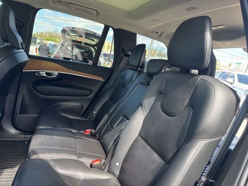 Used 2023 Volvo XC90 B6 Plus w/ Protection Package Premier AWD/4WD image 28