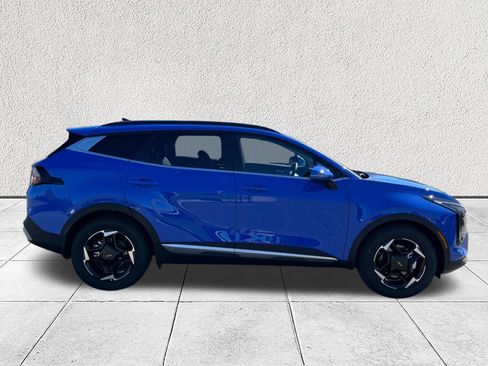 New 2026 Kia Sportage EX w/ EX Panorama Roof Package image 9