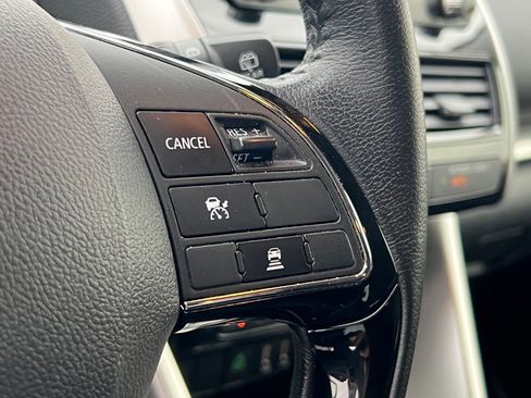 Used 2024 Mitsubishi Eclipse Cross SE image 21