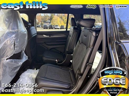 New 2025 Jeep Grand Cherokee L Altitude image 5