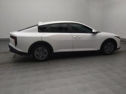 Used 2025 Kia K4 FWD image 10
