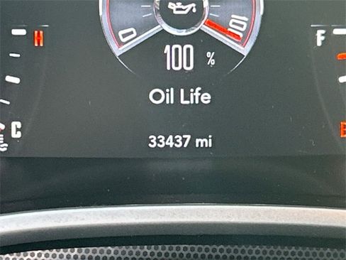 Used 2016 Dodge Challenger R/T Scat Pack image 12