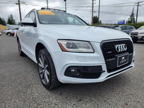 Used 2017 Audi Q5 3.0T Premium Plus w/ Technology Package AWD/4WD image 3